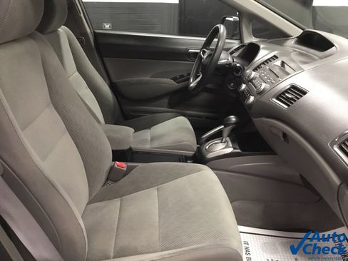 Used 2010 Honda Civic LX image 34