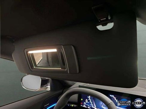 Used 2025 BMW 530i xDrive image 50