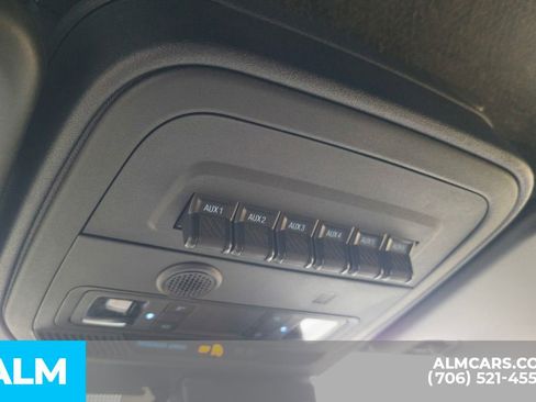 Used 2023 Ford Bronco Wildtrak image 35