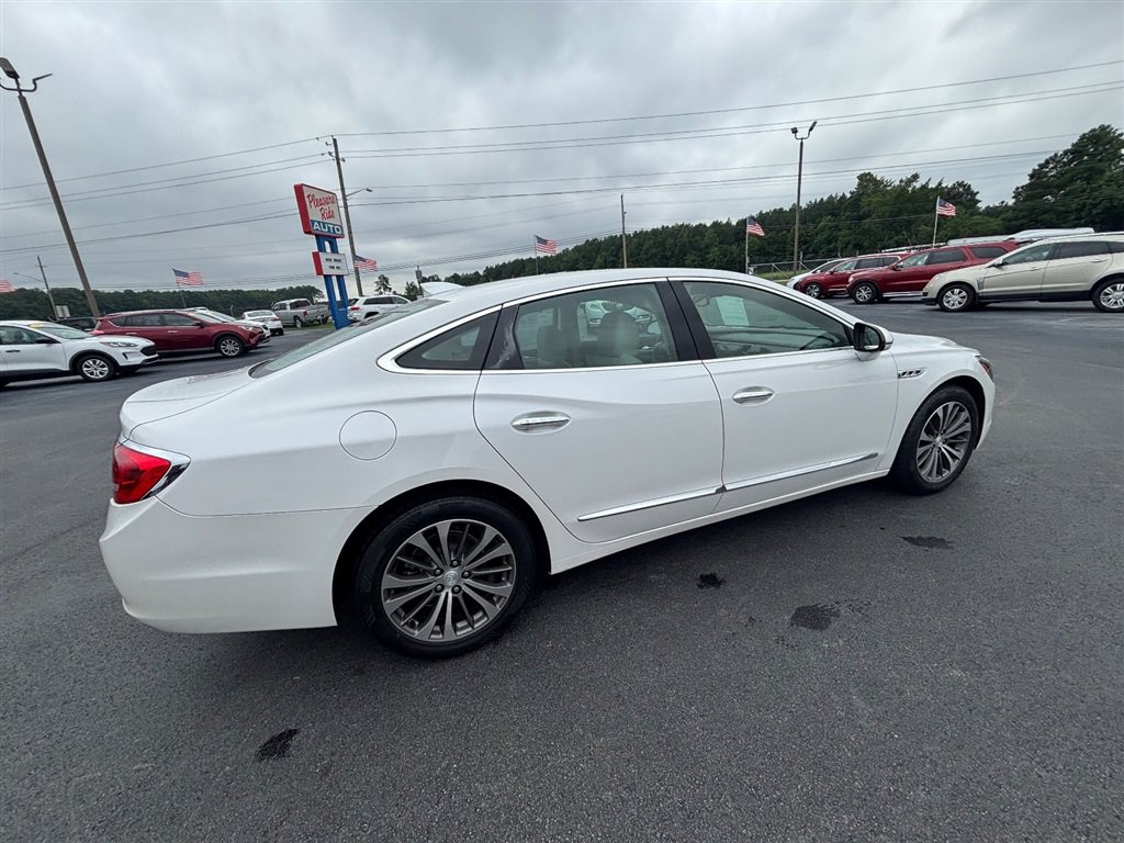 Used 2018 Buick LaCrosse Essence FWD image 6