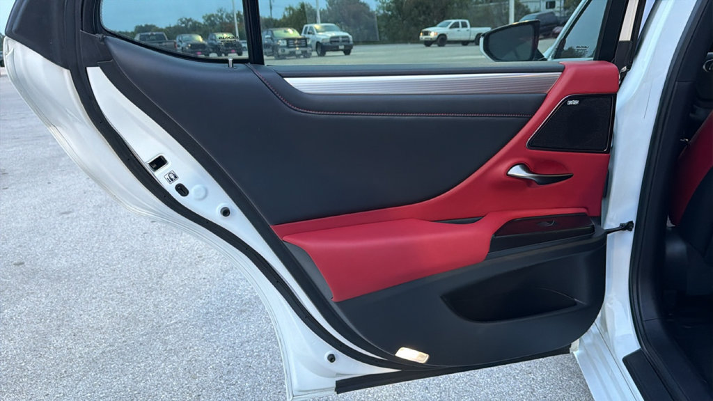 Used 2020 Lexus ES 350 F Sport w/ Accessory Package 2 FWD image 25