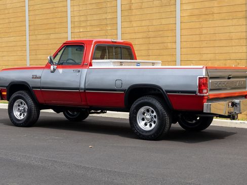 Used 1991 Dodge D/W Truck 250 image 11