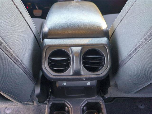 Used 2021 Jeep Wrangler Unlimited Sport AWD/4WD image 16