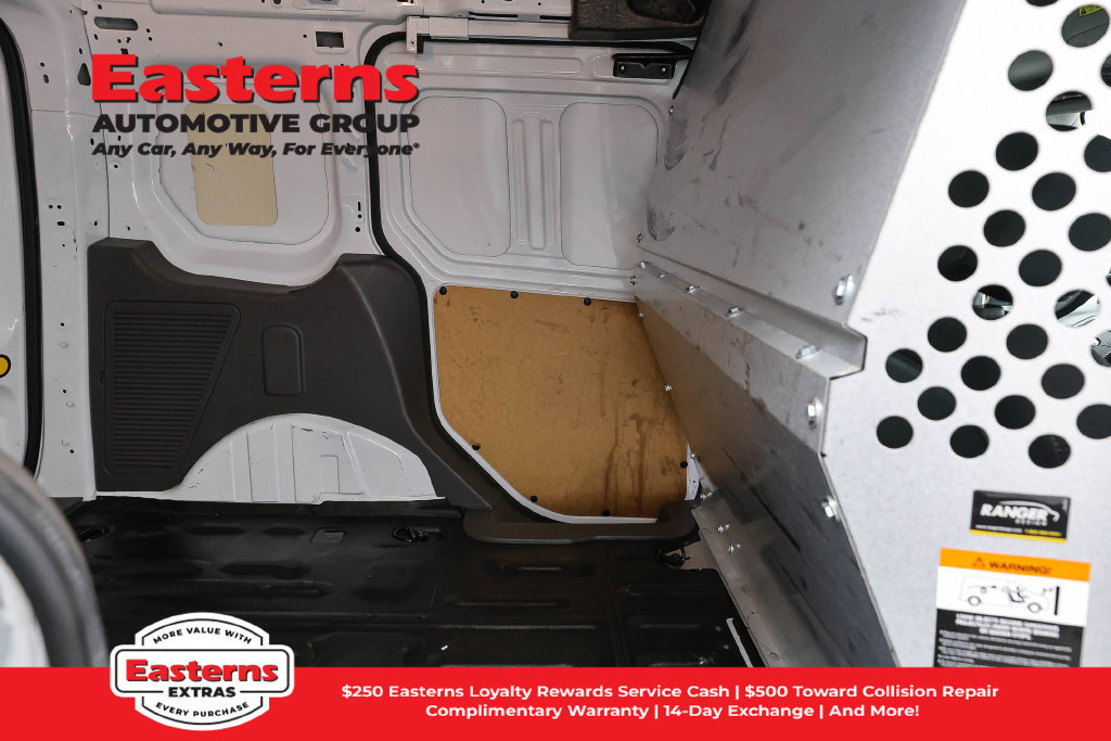 Used 2022 Ford Transit Connect XLT FWD image 20