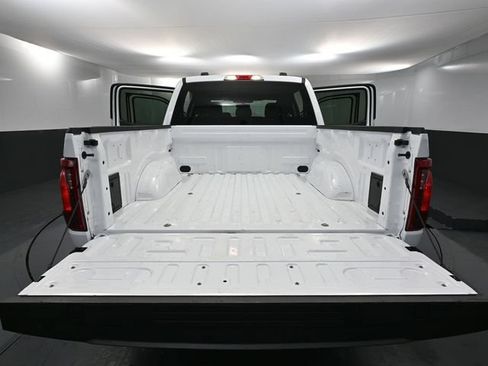 Used 2024 Ford F150 XLT w/ Tow/Haul Package AWD/4WD image 38