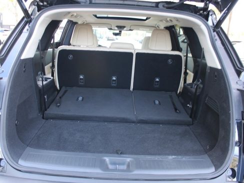 Certified 2025 INFINITI QX60 Luxe image 43