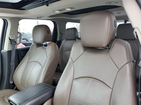 Used 2014 GMC Acadia SLT image 12