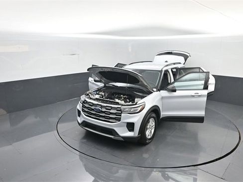 New 2026 Ford Explorer Active image 37