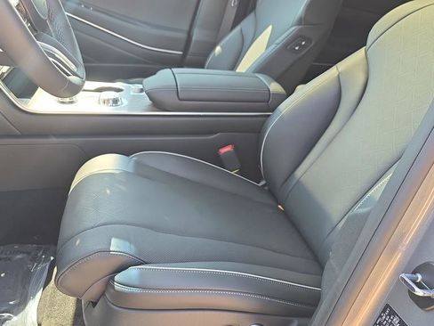 New 2026 Genesis GV80 2.5T Prestige AWD/4WD image 13