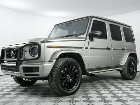 Used 2020 Mercedes-Benz G 550 image 3
