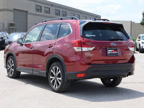 Used 2024 Subaru Forester Limited AWD/4WD image 11