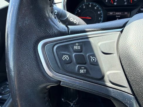 Used 2018 Chevrolet Equinox LT AWD/4WD image 21