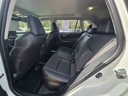 Used 2023 Toyota RAV4 Limited image 14