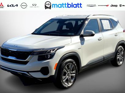 Used 2023 Kia Seltos S w/ Navigation Package