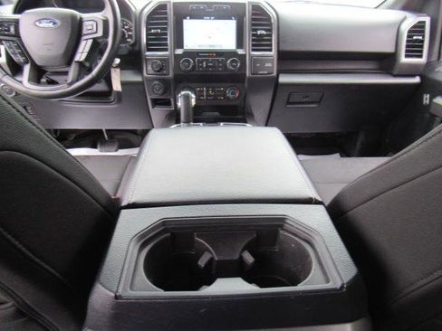 Used 2019 Ford F150 XLT w/ Equipment Group 302A Luxury AWD/4WD image 29