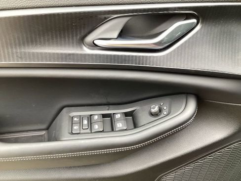 New 2025 Jeep Grand Cherokee Laredo w/ Luxury Tech Group I image 25