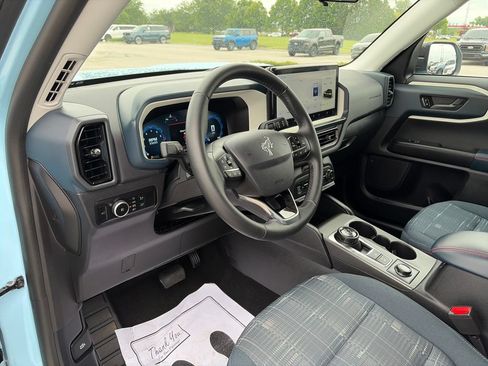Used 2025 Ford Bronco Sport Heritage w/ Convenience Package AWD/4WD image 14