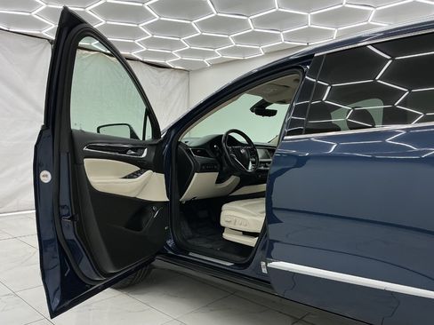 Used 2022 Buick Enclave Premium w/ Experience Buick Package FWD image 16
