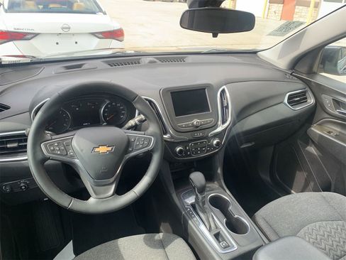 Used 2023 Chevrolet Equinox LT FWD image 4