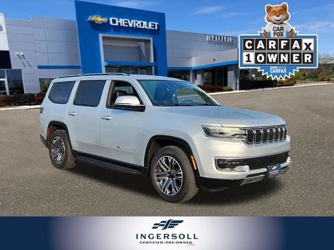Used 2022 Jeep Wagoneer Series III w/ Convenience Group I AWD/4WD image 1