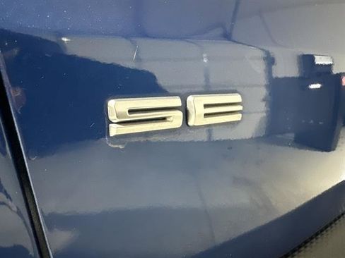 Used 2022 Ford Escape SE image 10