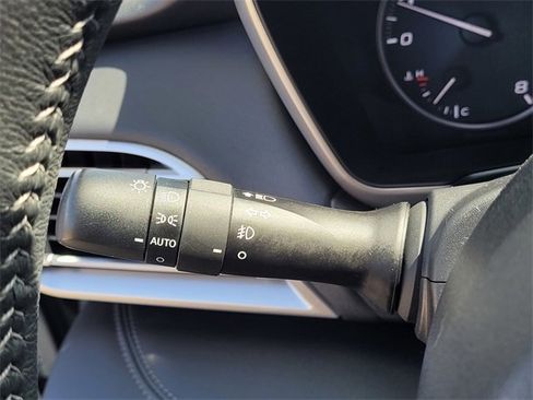 Used 2023 Subaru Outback Limited XT image 18