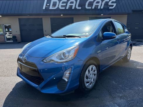 Used 2016 Toyota Prius C Two FWD image 36
