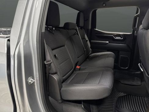 Used 2024 GMC Sierra 1500 Elevation image 31