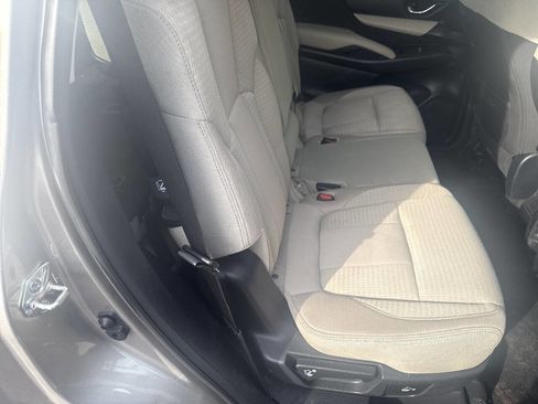 Used 2019 Subaru Ascent Premium w/ Popular Package #3 AWD/4WD image 7