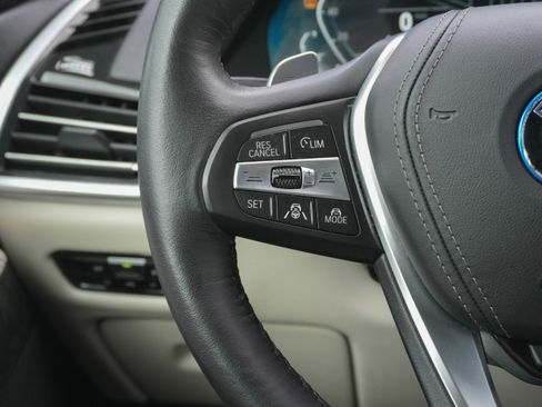 Certified 2022 BMW X5 xDrive45e image 16