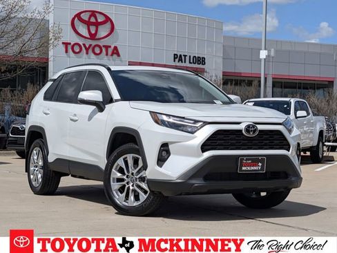 Certified 2025 Toyota RAV4 XLE Premium image 1