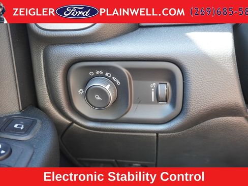 Used 2024 RAM 3500 Tradesman w/ Safety Group AWD/4WD image 24