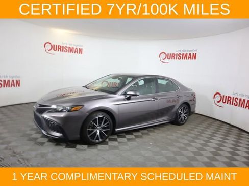 Used 2024 Toyota Camry SE FWD image 5