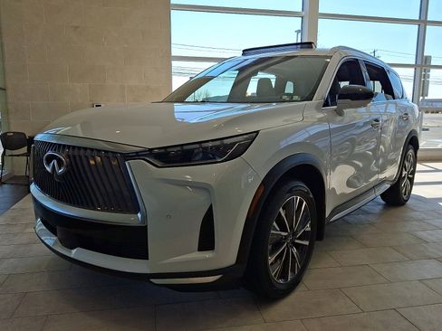 New 2026 INFINITI QX60 Luxe w/ Cargo Package image 3