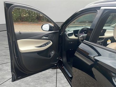 New 2026 Buick Encore GX Avenir w/ Avenir Technology Package image 15
