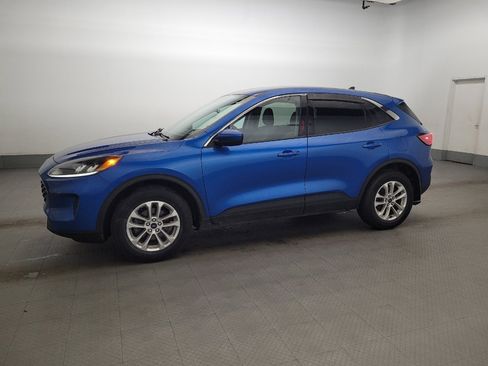Used 2020 Ford Escape SE AWD/4WD image 2
