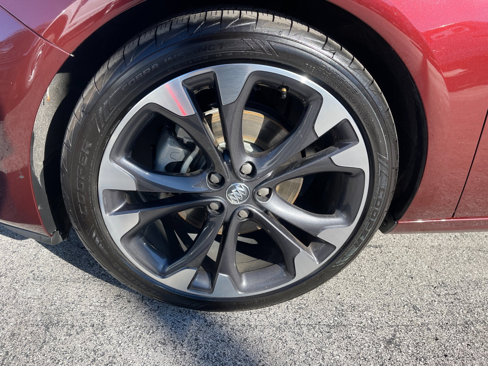 Used 2019 Buick Cascada Premium FWD image 31