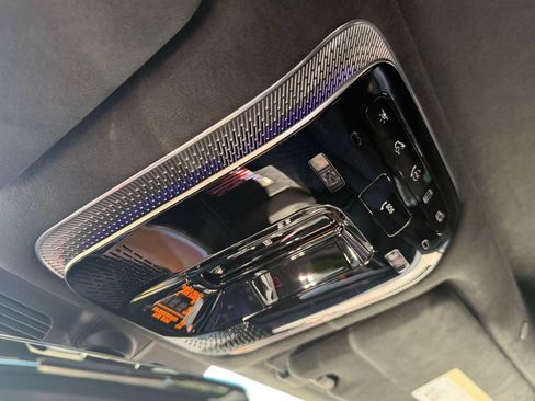 Used 2023 Mercedes-Benz S 580 4MATIC Sedan image 44