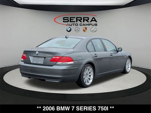Used 2006 BMW 750i image 12
