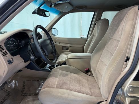 Used 1999 Ford Explorer 4WD 4-Door image 24
