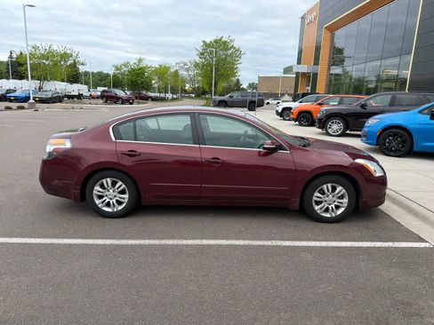 Used 2012 Nissan Altima 2.5 SL w/ 2.5SL Pkg FWD image 3