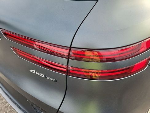 Used 2024 Genesis GV70 3.5T Sport w/ Sport Advanced Package image 7