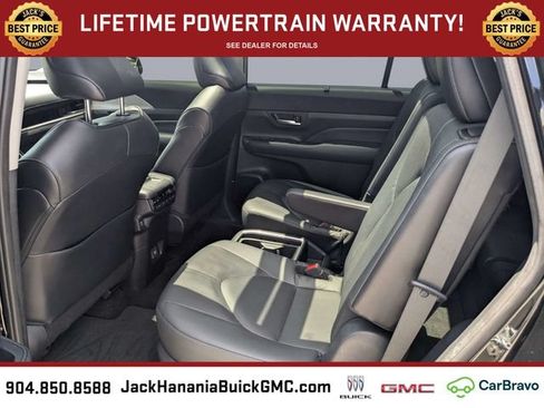 Used 2024 Toyota Grand Highlander AWD image 14