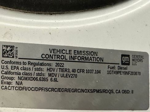 Used 2022 GMC Sierra 2500 AT4 image 69