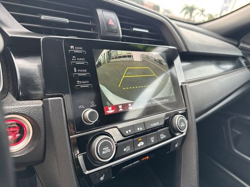 Used 2020 Honda Civic EX image 18