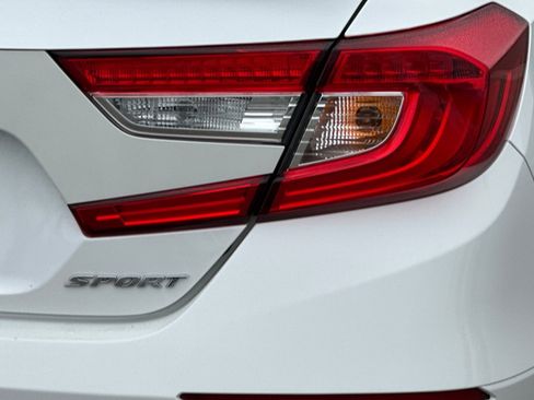 Certified 2021 Honda Accord Sport image 26