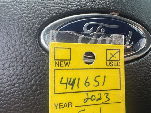 Used 2023 Ford Explorer Limited AWD/4WD image 19