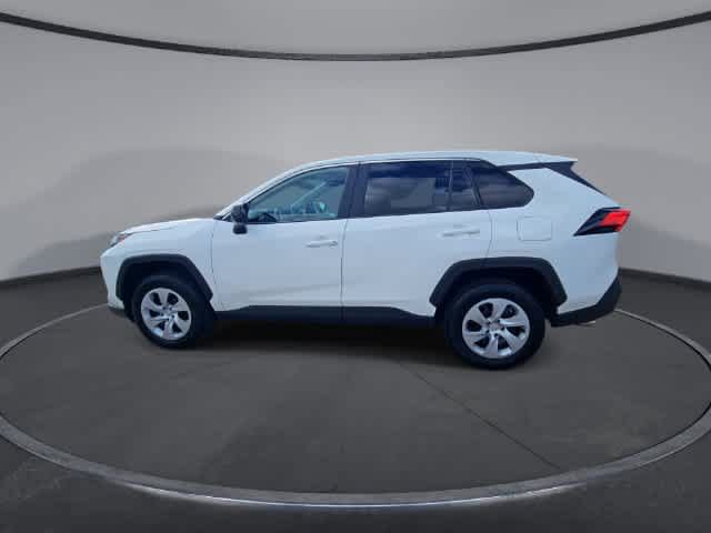 Used 2025 Toyota RAV4 LE AWD/4WD image 5