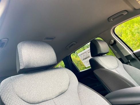 Used 2023 Hyundai Santa Fe SEL Convenience image 16