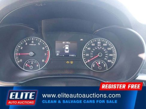 Used 2020 Kia Optima LX image 14